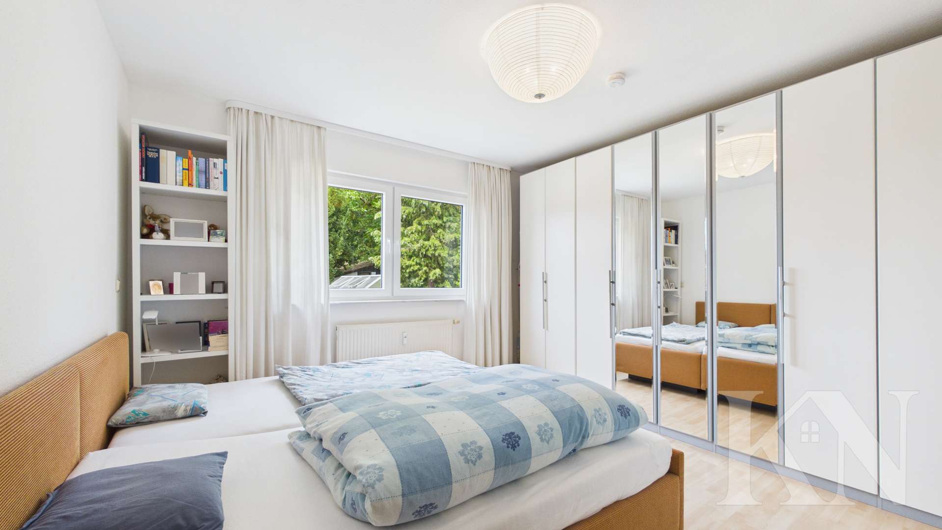 Schlafzimmer - Gepflegte Eigentumswohnung mit Fernblick und Balkon in Saarbrücken-Eschringen