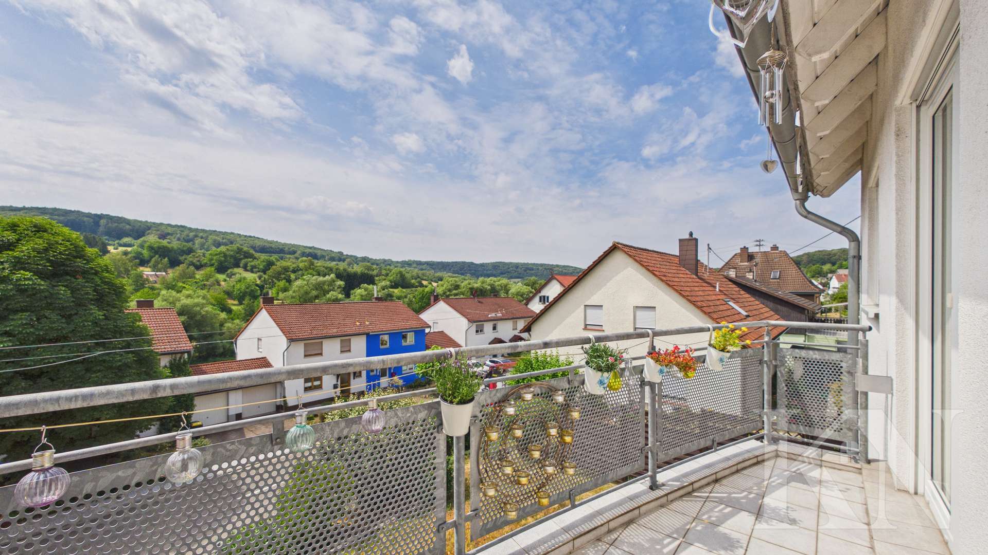 Balkon - Gepflegte Eigentumswohnung mit Fernblick und Balkon in Saarbrücken-Eschringen