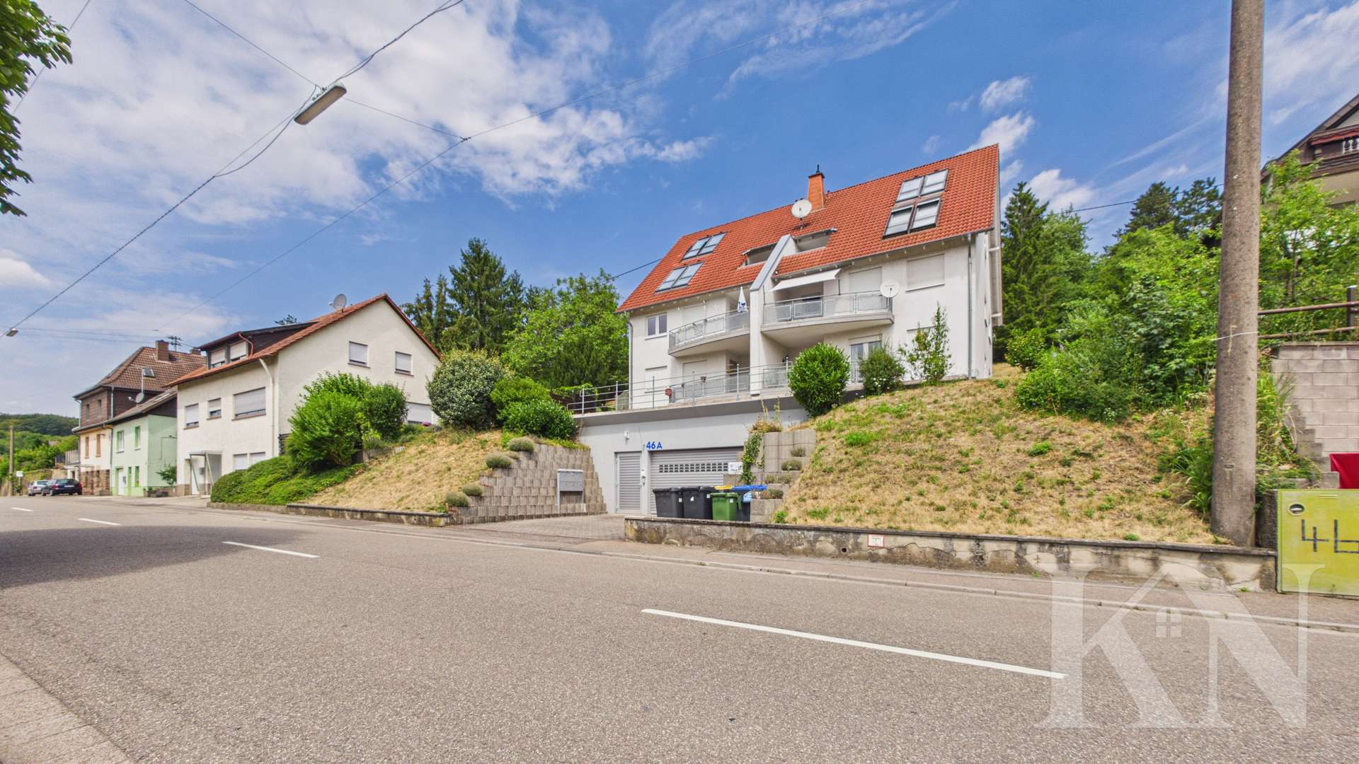 Außenansicht - Gepflegte Eigentumswohnung mit Fernblick und Balkon in Saarbrücken-Eschringen