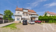 Rückansicht Haus - Wohnen & Wohlfühlen – Ihr neues Zuhause in Bruchmühlbach-Miesau