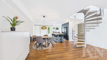 Küche / Wohnbereich - Maisonettewohnung mit Penthousecharakter & beeindruckendem Panoramablick über Saarbrücken