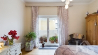 Schlafzimmer EG - Stadtvilla mit Altbaucharme in Brebach
