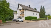 Frontansicht - Kapitalanlage oder Eigenheim – barrierearme Wohnung mit Terrasse & Garage in Riegelsberg!
