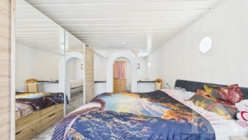 Schlafzimmer EG - Mehrfamilienhaus mit großem Potenzial in Gersheim – PV-Anlage und separate Scheune