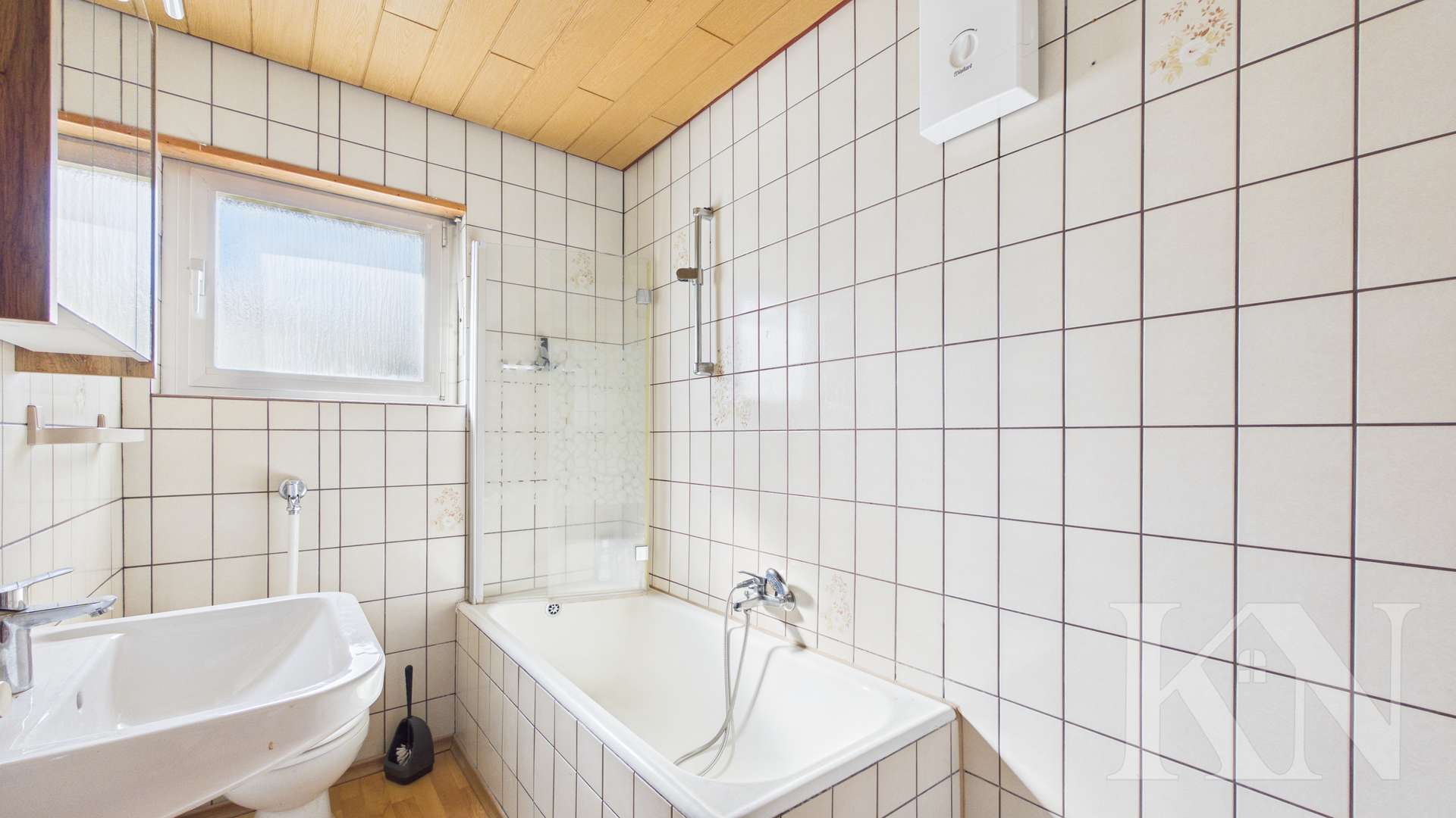Badezimmer Obergeschoss - Mehrfamilienhaus in Riegelsberg – ideal für Kapitalanleger