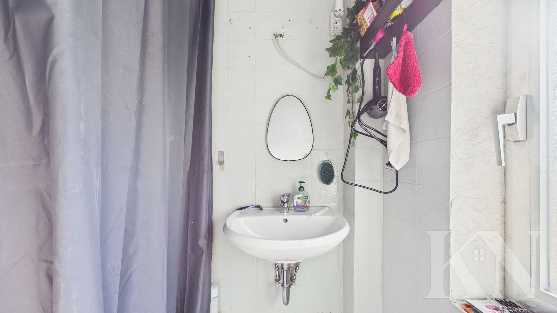 Badezimmer Dachgeschoss - Mehrfamilienhaus in Riegelsberg – ideal für Kapitalanleger