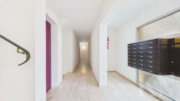 Hauseingangsbereich - Dudweiler Süd! Gepflegte 3 Zimmer-Küche-Bad Wohnung