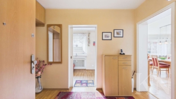 Wohnunsdiele - Dudweiler Süd! Gepflegte 3 Zimmer-Küche-Bad Wohnung