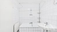 Badezimmer - Attraktive Kapitalanlage oder gemütliches Zuhause – 3-Zimmer-Dachgeschosswohnung in Merzig