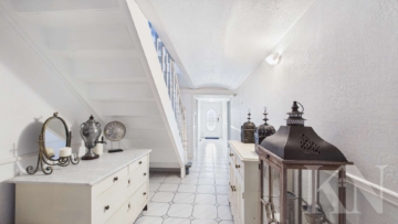 Diele - Vielseitiges Ein- bis Zweifamilienhaus in Saarbrücken-Güdingen!