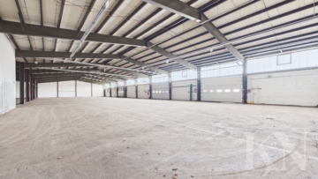 Halle - Logistik- und Gewerbefläche mit 14 Überladebrücken – flexibel teilbar