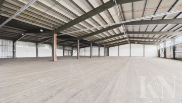 Halle - Logistik- und Gewerbefläche mit 14 Überladebrücken – flexibel teilbar