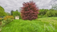 Garten - Charmantes Zweifamilienhaus mit Ausbaureserve in Riegelsberg