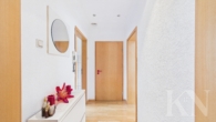 Diele Wohnung Obergeschoss - Charmantes Zweifamilienhaus mit Ausbaureserve in Riegelsberg
