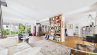 Wohn,-Esszimmer - Zwei,- bis Dreifamilienhaus in Top-Lage