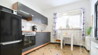 Küche Erdgeschoss - Zweifamilienhaus mit PV-Anlage & Finanzierungsvorteil – vielseitiges Wohnen in Schaffhausen/Wadgassen!