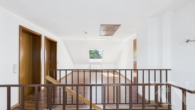 Zugang Obergeschoss - Maisonettewohnung in ruhiger Lage von Riegelsberg
