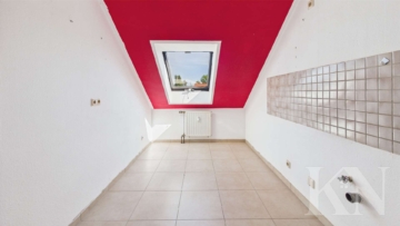 Küche - Großzügige 4-Zimmer-Maisonette mit Loggia, Balkon und Stellplatz in Riegelsberg