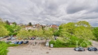 Aussicht aus dem Balkon - Top für Kapitalanleger: Charmante 1-Zimmer-Wohnung mit Balkon, Aufzug und Stellplatz!