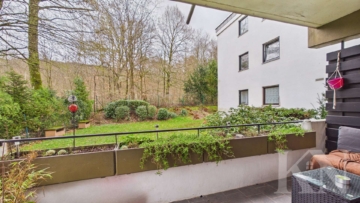 Balkon - Top-Lage: Erdgeschosswohnung mit Balkon, TG-Stellplatz & Wellnessbereich in Saarbrücken-Rotenbühl