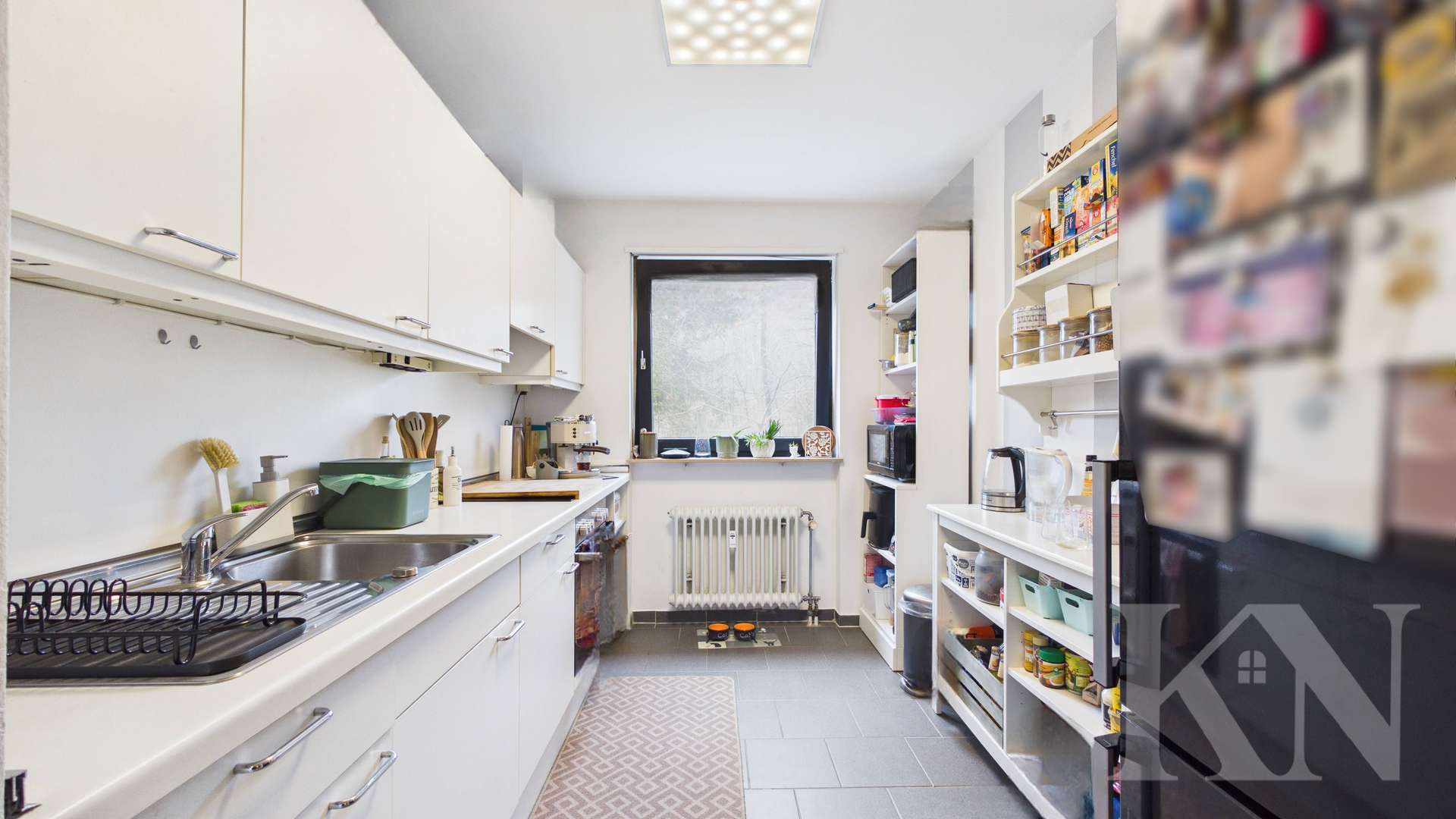 Küche - Top-Lage: Erdgeschosswohnung mit Balkon, TG-Stellplatz & Wellnessbereich in Saarbrücken-Rotenbühl