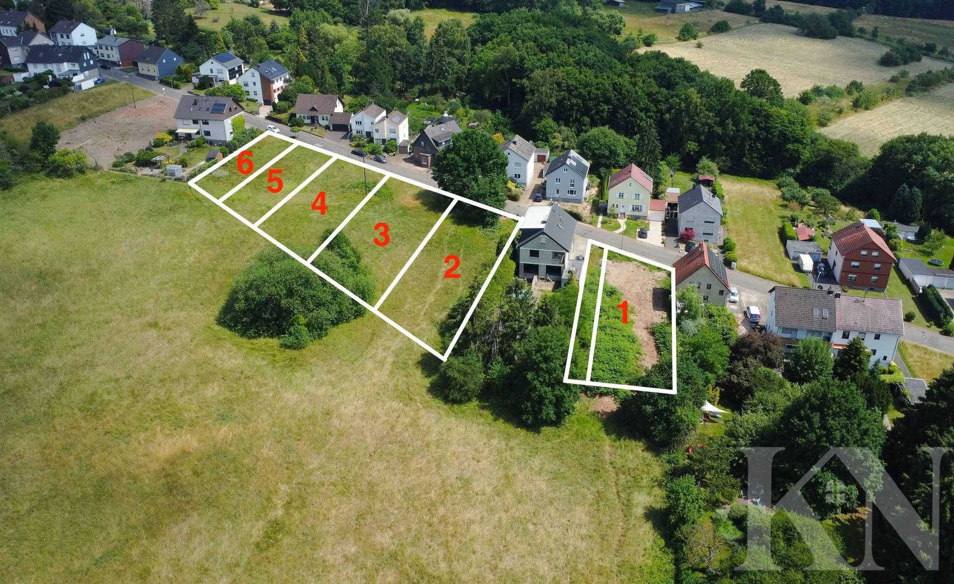 weit eingezeichnet mit zahlen - Idyllisch, eben & sofort bebaubar – Traumhaftes ca. 838 m² Grundstück am Feldrand in Riegelsberg