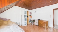 Schlafzimmer - Freistehendes Einfamilienhaus mit Gartenidylle und Dachterrasse in Riegelsberg