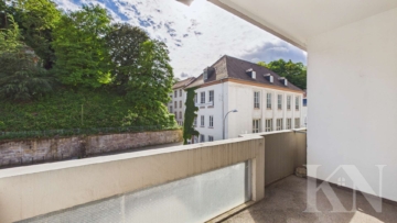Balkon - Nähe Schloss: Attraktive Einzimmerwohnung für Kapitalanleger