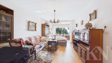 EG Wohn- / Esszimmer - Großzügige Doppelhaushälfte mit ca. 311 m² Wohnfläche und vielseitigem Entwicklungspotenzial