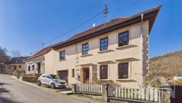 Altbaujuwel mit Potenzial – verwirklichen Sie hier Ihre Wohnideen, 66869 Ruthweiler, Einfamilienhaus