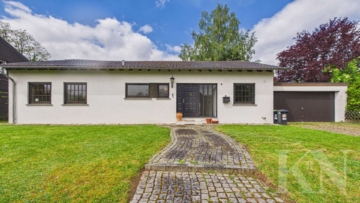 Hauseingang - Ruhig gelegenes Einfamilienhaus mit großzügigem Grundstück in Heckendahlheim