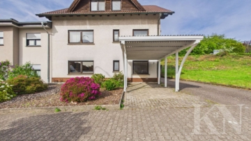 Front / Carport - Gepflegtes Einfamilienhaus mit Ausbaupotenzial in gefragter Lage