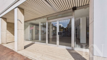 Eingang - 120m² Ladenlokal in zentraler Lage von Illingen – Lagerfläche optional anmietbar