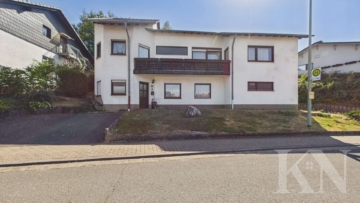 Vorderansicht - Renovierungsbedürftiges Zweifamilienhaus in guter Lage von Püttlingen