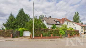 Garage - Ihr neues Zuhause in Riegelsberg – Doppelhaushälfte mit Garten, Garage und Gestaltungsspielraum!