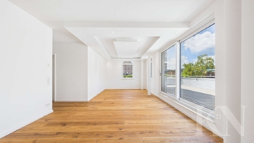 Wohn- / Essbereich - Exklusives Penthouse mit großzügiger Dachterrasse – stilvoll wohnen über den Dächern von Brebach