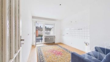 Wohnküche - Gut geschnittene 2-ZKB mit Balkon – zentrale Lage in Saarbrücken-Malstatt