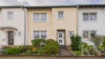 Ihr neues Zuhause in Riegelsberg – charmantes Einfamilienhaus mit Balkon, Terrasse & Garage!, 66292 Riegelsberg, Haus