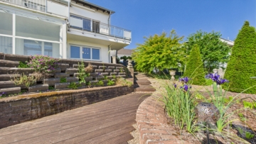 Ihr neues Zuhause mit Panoramablick über Riegelsberg!, 66292 Riegelsberg, Einfamilienhaus