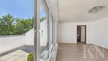 Wohnzimmer - Ideal für Eigennutzer oder Kapitalanleger – 2-ZKB mit Loggia